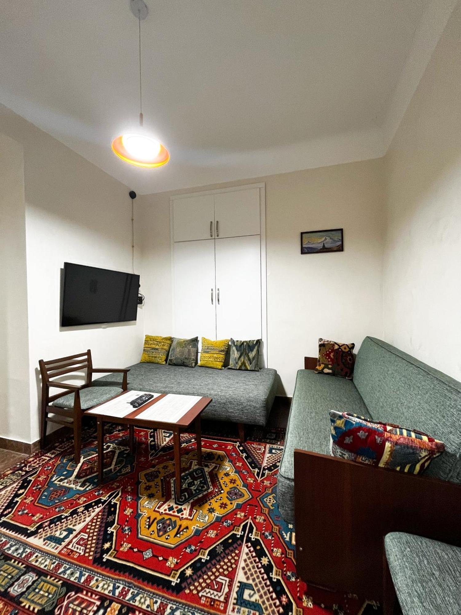 Apartments Pushkin Street Erivan Exterior foto